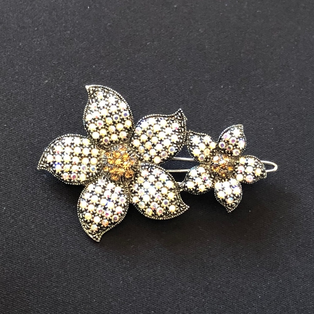 Beautiful Crystal Barrette $49 Display never used!